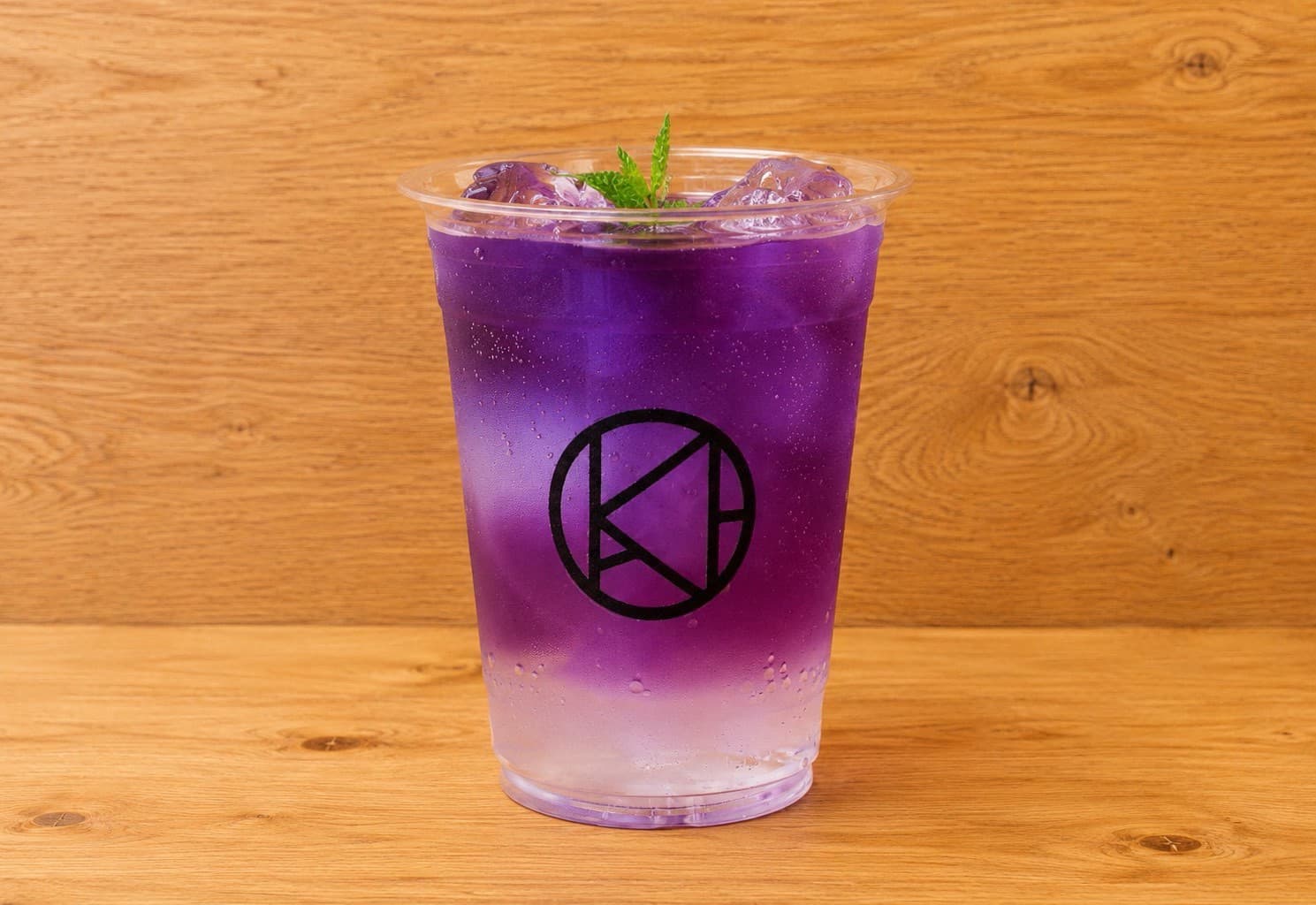 K-laboのバタフライピーレモネード